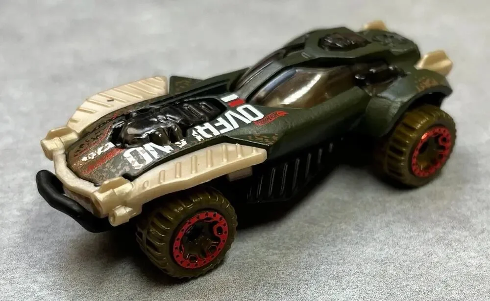 Hot Wheels Mystery Models Series Sealed Unopened Dune-A-Soar Brown #5 & Sticker
